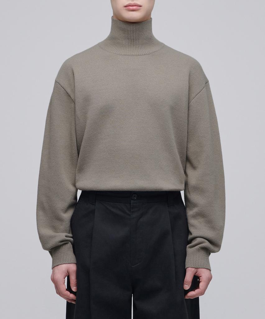Musinsa Standard Oversized Turtleneck Knit [Dusty Beige]