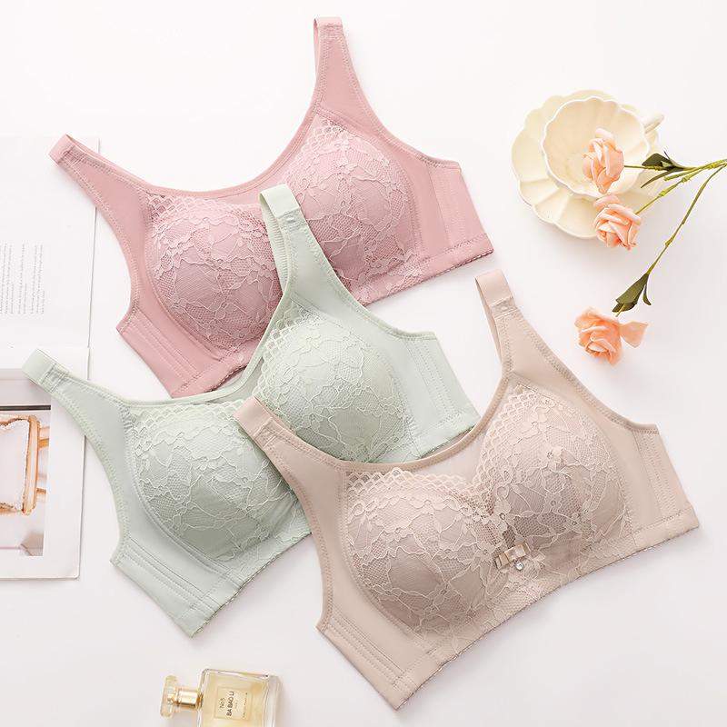 Large Size Strapless Bra for Women Breathable and Anti Glare Bra No Underwire Bra Gathered Underwire Bra No Underwire Bra
