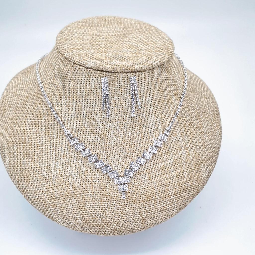 Exquisite Rhinestone Wedding & Evening Jewelry Set: Versatile Necklace & Earring Accessories for Brides