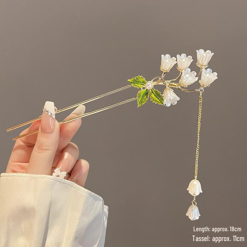 Ancient Chinese-Style Hanfu Hair Accessories: Elegant Updo Hairpins with Tassels for Women