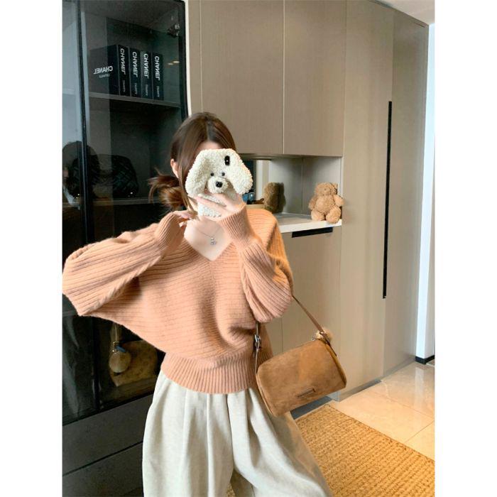 In-Stock: Women's Elegant Long-Sleeve Knit Sweater - Solid Color, Slimming, Versatile Chic Top for Autumn & Winter