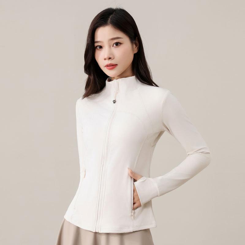 

Изысканный женский комплект для йоги и пилатеса 2025 года - Топ для фитнеса премиум-класса с юбкой для бега и брюками M