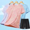 Tops – T-Shirts