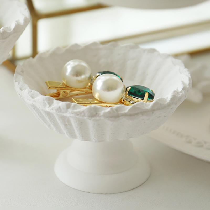 Jewelry Display Shelf Creative Plaster Ornaments Ring Earrings Necklace Counter Display Receiving Photo Display Props