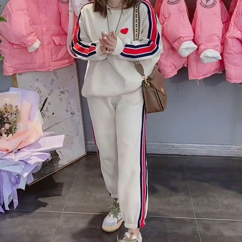 Women's Plus Size Casual Sports Set: 2025 Autumn/Winter Fashionable Loose Two-Piece for Commuting