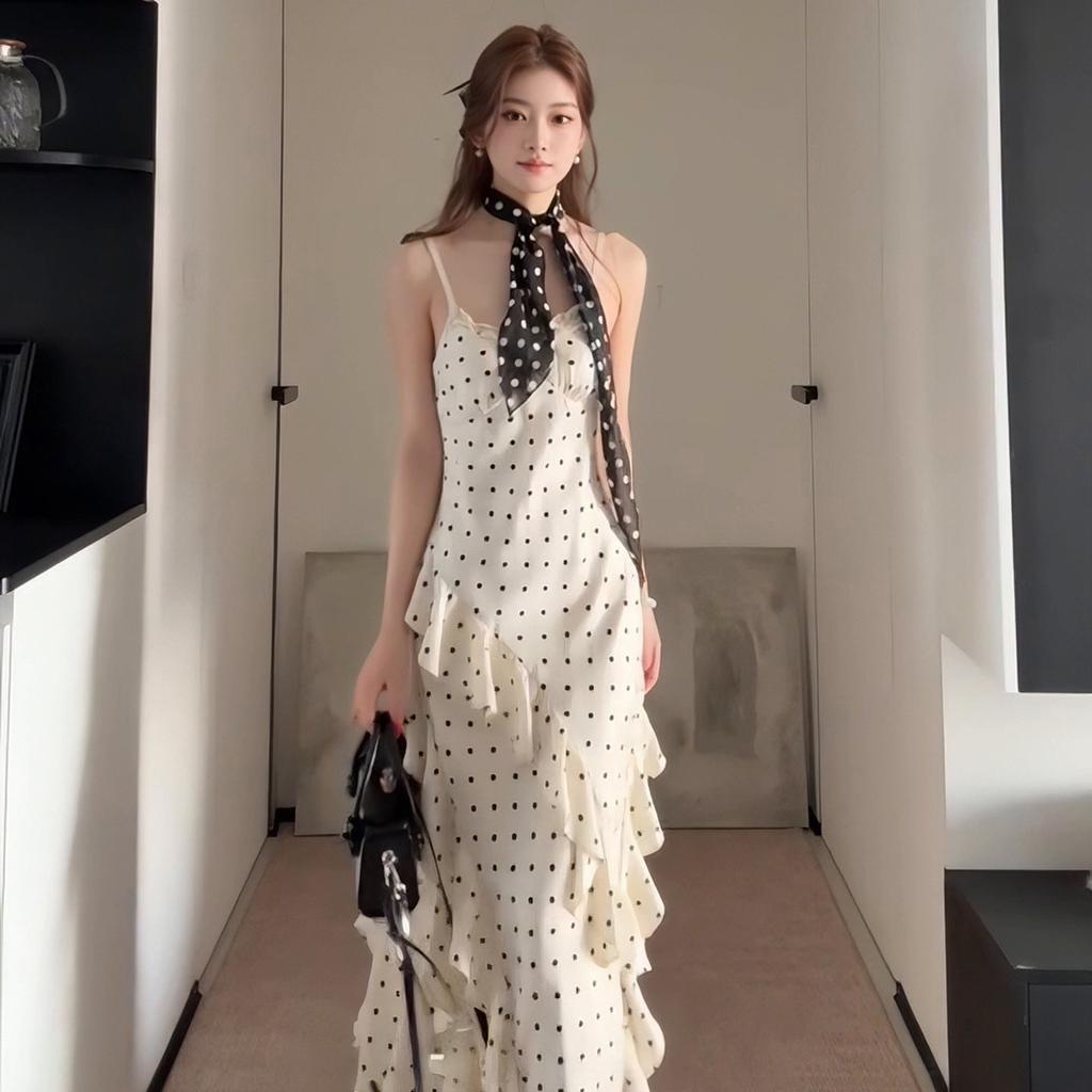 Early spring women's clothing 2026 new long suspender polka dot dress suit Korean a complete set of ootd wear long dress