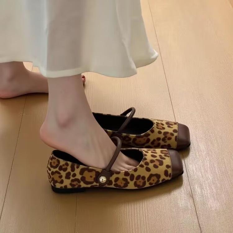 Suede Leopard Print Flat Bottom Wear Mary Jane Shoes Autumn New Temperament French Beanie Shoes Light Mouth Single Shoes