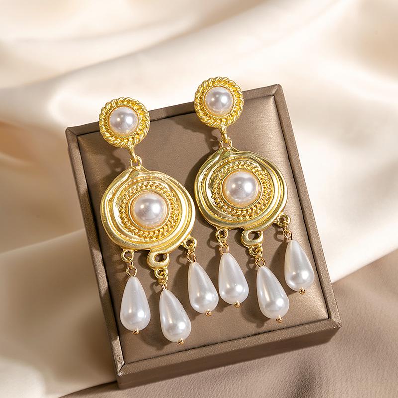 European & American Retro Textured Metal Pendant Earrings with Water Drop Pearl