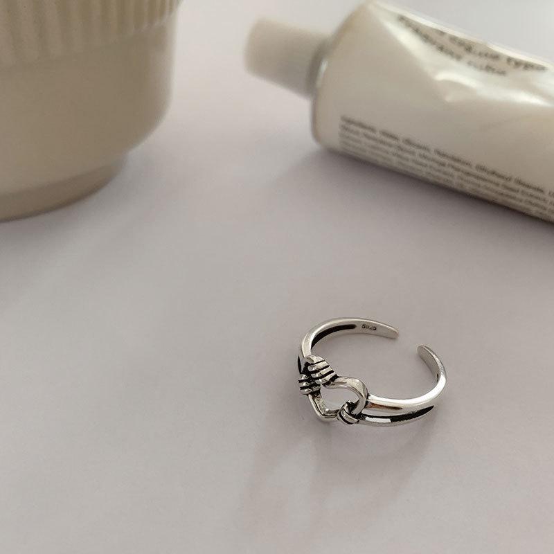 Korean S925 Hollow Heart Retro Ring for Women - Fashionable Index Finger Jewelry