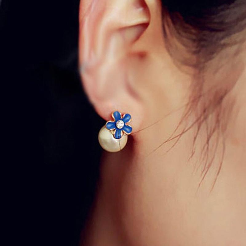 Elegant Women's Alloy Crystal Rhinestone Stud Earrings With Artificial Pearls