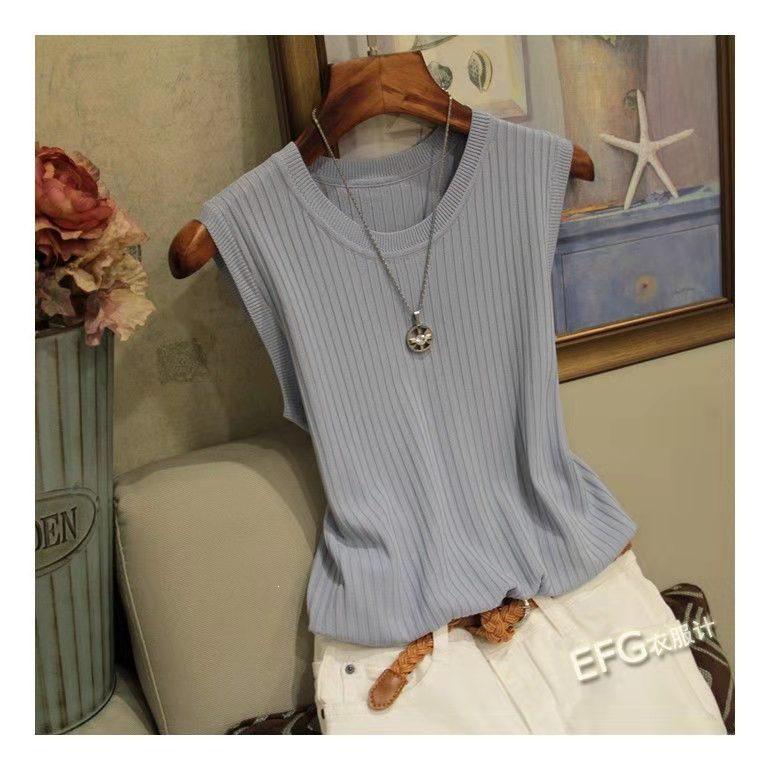 2026 Spring Women's Slim Fit Solid Color Knit Sleeveless Sweater Vest