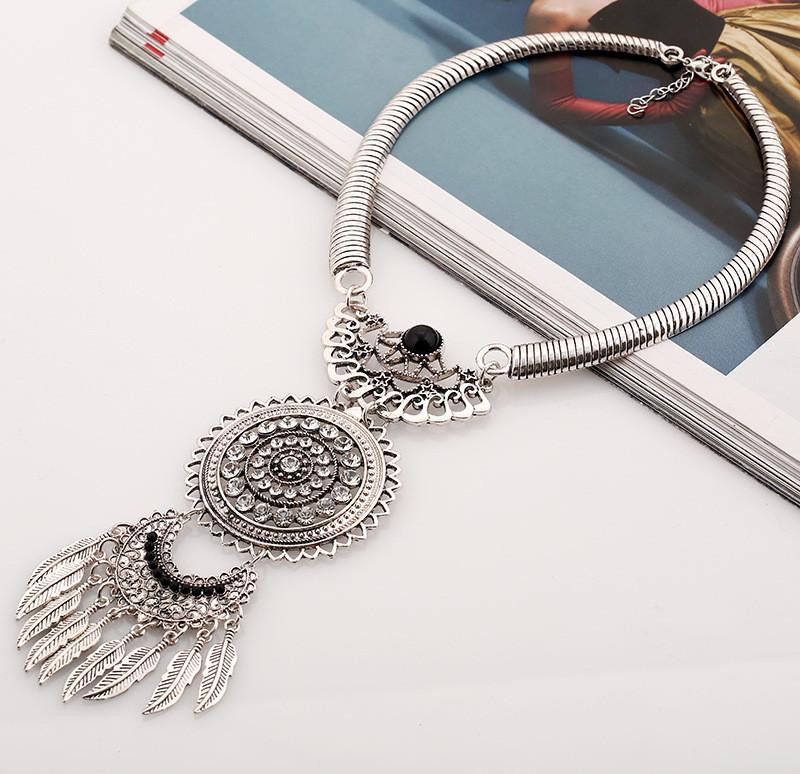 Vintage Geometric Alloy Necklace With Gemstone Leaf Tassel For Women