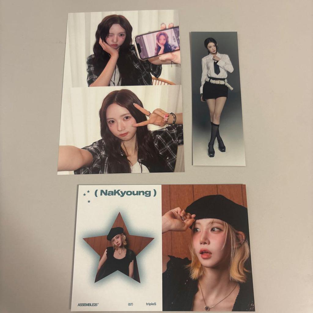 [USED] tripleS ASSEMBLE25 Album CD Opened (26)