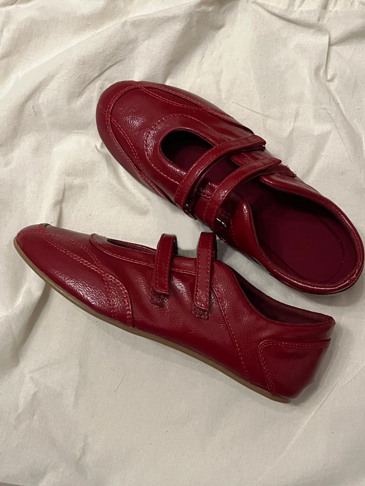 

Cowhide version~ Velcro casual sports shoes women s versatile ballet Mary Jane leather red flat shoes tide 35 красный