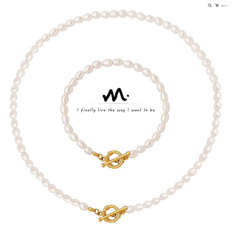 Meier French-style non-fading vintage-inspired ot clasp baroque freshwater pearl necklace