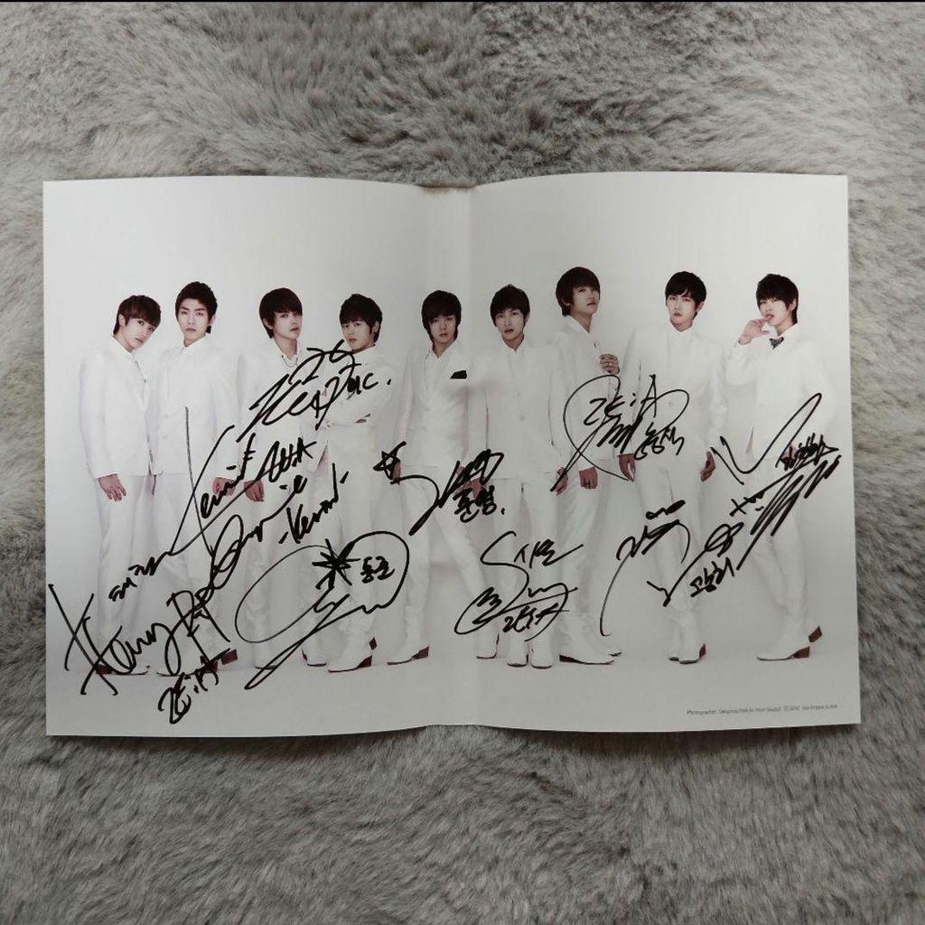 [USED] Rare ZE:A Autograph