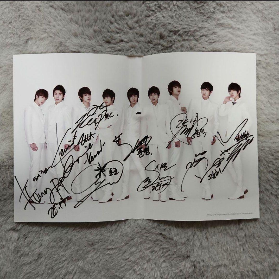 

[USED] Rare ZE:A autograph
