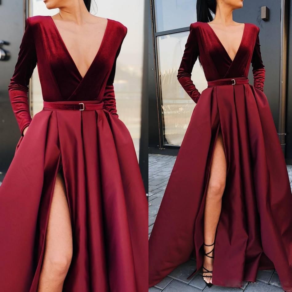 

Deep V Long Sleeve Evening Gown with Slit Hem - Elegant Women s Dress Medium
