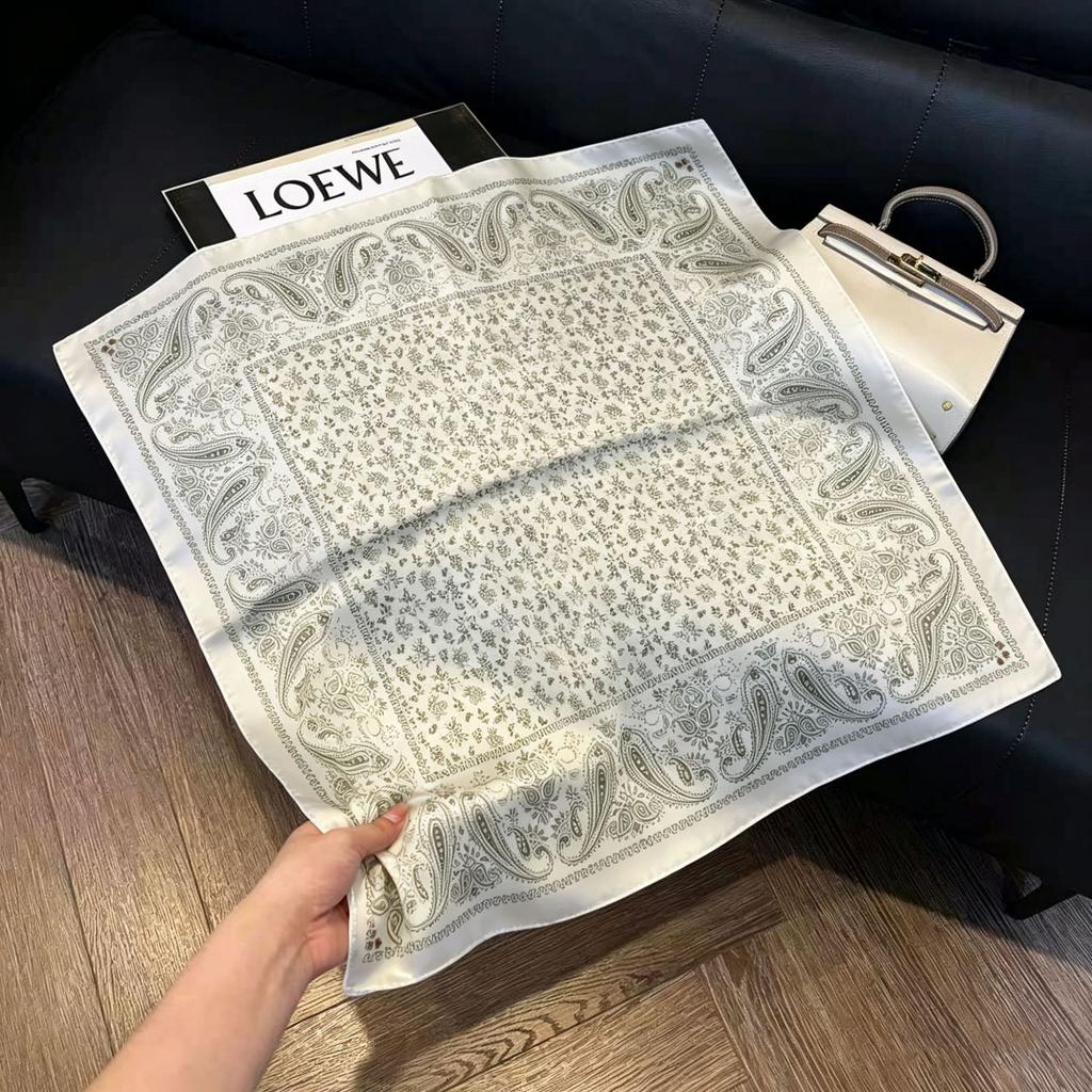71Cm New Chinese Simulation Silk Square Scarf Soft and Skin-friendly Ink Flower Rhyme Printing Silk Scarf Neck Sunscreen Small Scarf