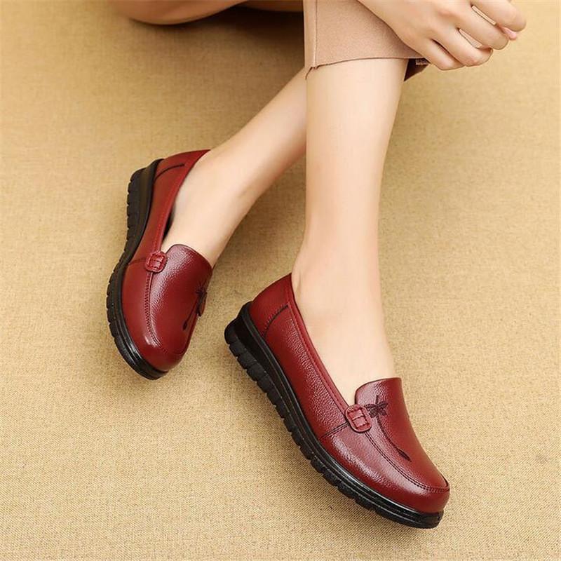 Fashion Spring Soft Soled Mother Black Single Shoes Genuine Leather Non-slip Casual Comfortable Middle-aged Ladies Flat Shoes Women Shoe