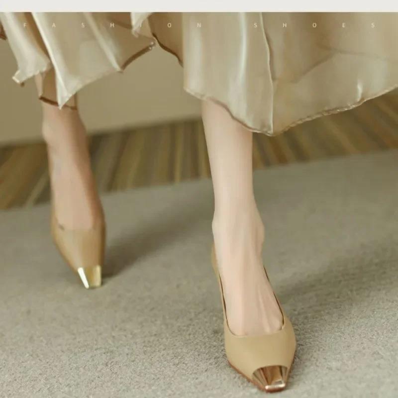 Elegant Niche Design Women's Single Shoe French Style Thin Heel Metallic Head Wool Sole Summer Flat Shoe Rubber Upper Material