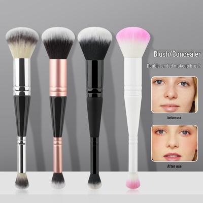 Dual-Ended Blush & Concealer Makeup Brush - Multifunctional Beauty Tool