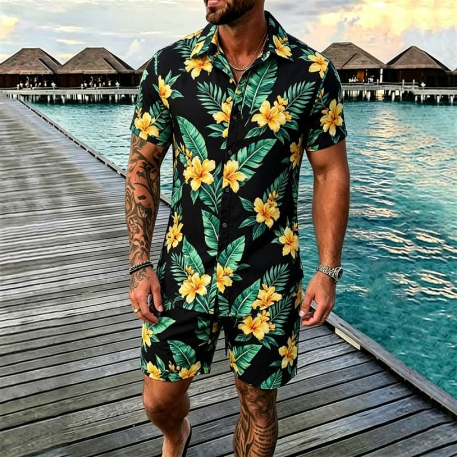 Men's Tropical Floral Print Two-piece Set, Short-sleeve Shirt and Shorts, Perfect for Casual Gatherings