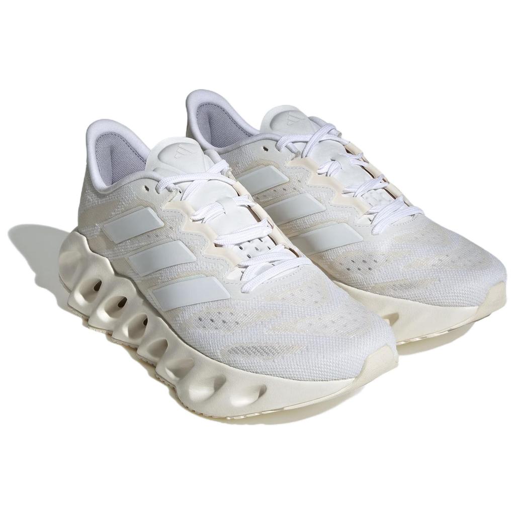 Adidas Switch FWD Triple White Damen Sneaker Wolkenweiß Kreideweiß ID1789