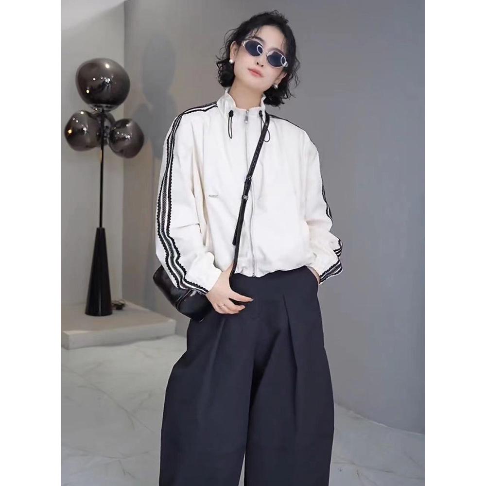 

2025 Весенняя женская куртка в корейском стиле с кружевной отделкой - Молодежная миниатюрная ветровка L (57.5-65 kg) белый