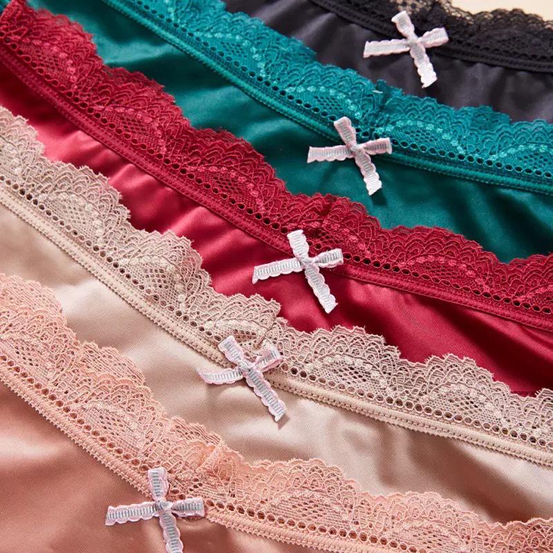 Lace Splicing Skin-Friendly Women's Ice Silk Briefs with Bow