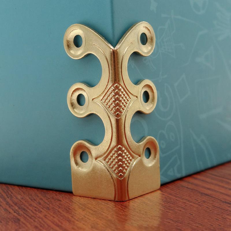 1PC Chinese Style Brass Corner Brackets for Jewelry Wooden Box Antique Furniture Corner Protector Decorative Corner Guard