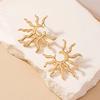 Vintage Metal Sunflower Stud Earrings For Women Exaggerated Gold Color Big Sun Irregular Statement Earrings Jewelry Accessories