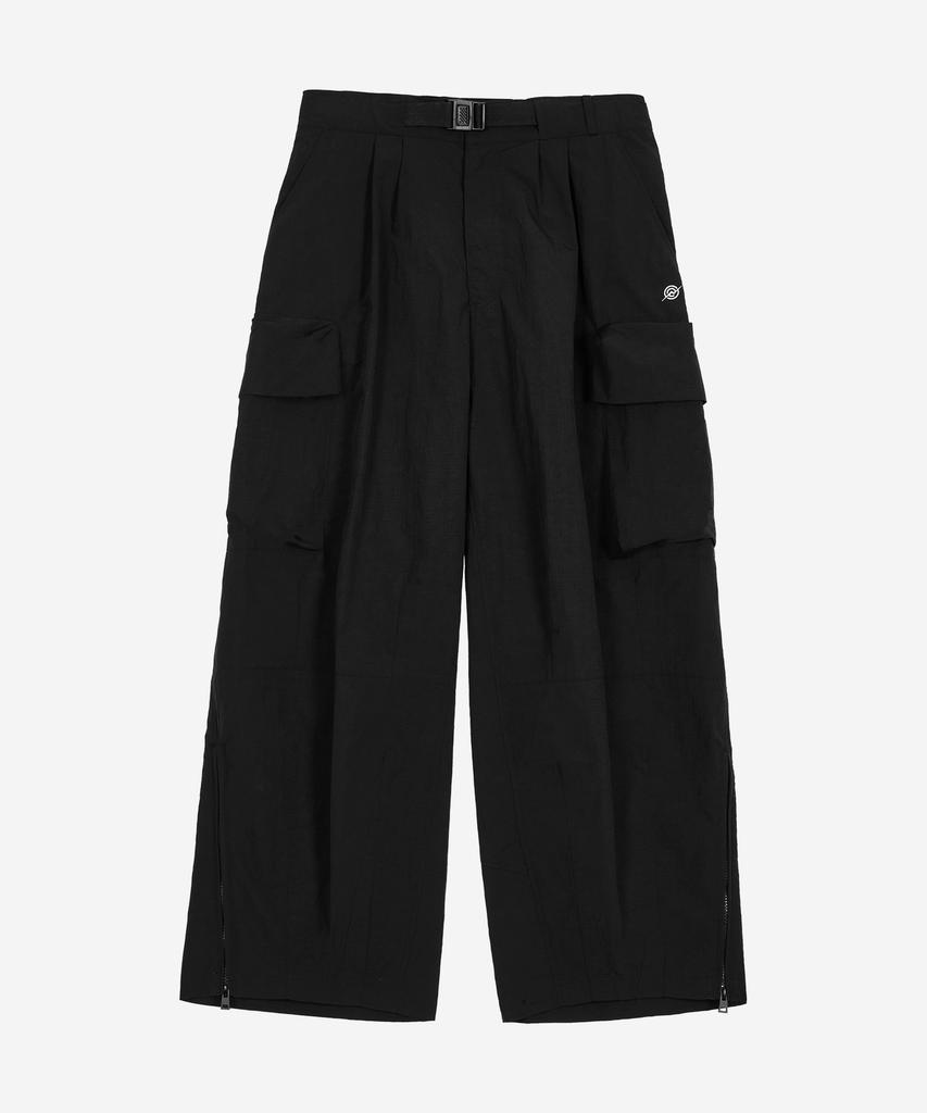 Kallapataleu Nylon Ankle Zipped Cargo Pants - Black