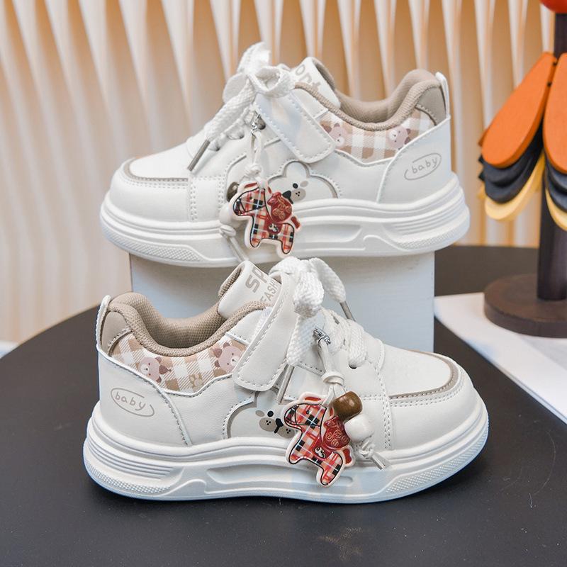 

Breathable Cartoon Board Shoes for Girls - Spring/Autumn 2026 Fashion Size 30, 19cm