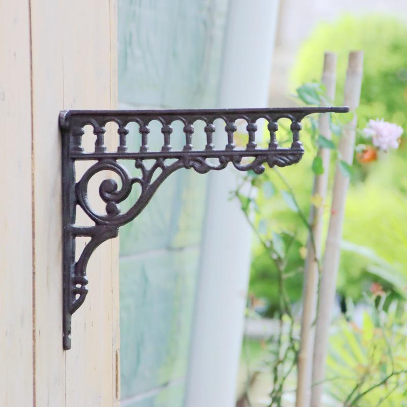Retro Triangle Cast Iron Roman Column Wall Shelf Bracket