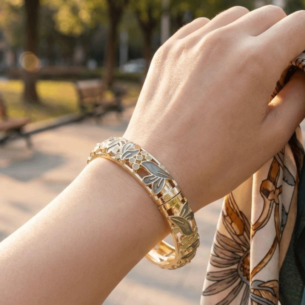 Färgglatt Vintage Cloisonné Armband Traditionellt Kinesiskt Blomma Kristall Armband Ihåligt Etniskt Damarmband Damer