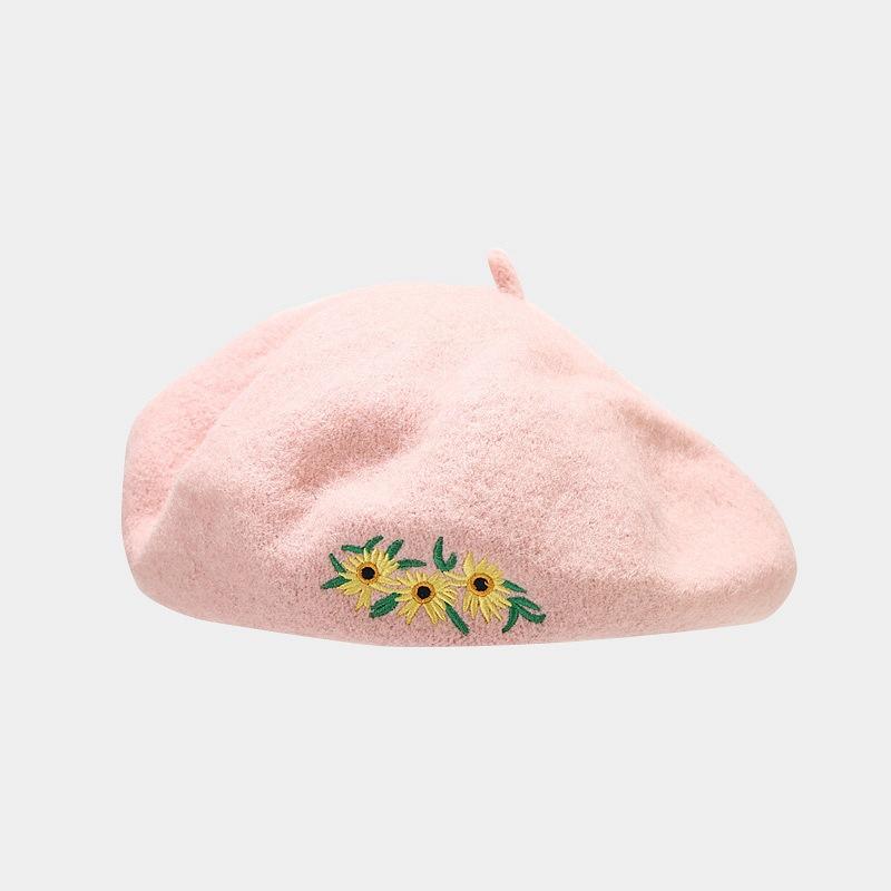 Women's Checked Beret Winter Floral Embroidery Street Fashion Hat Internet Celebrity Artist Xingjing BLM154