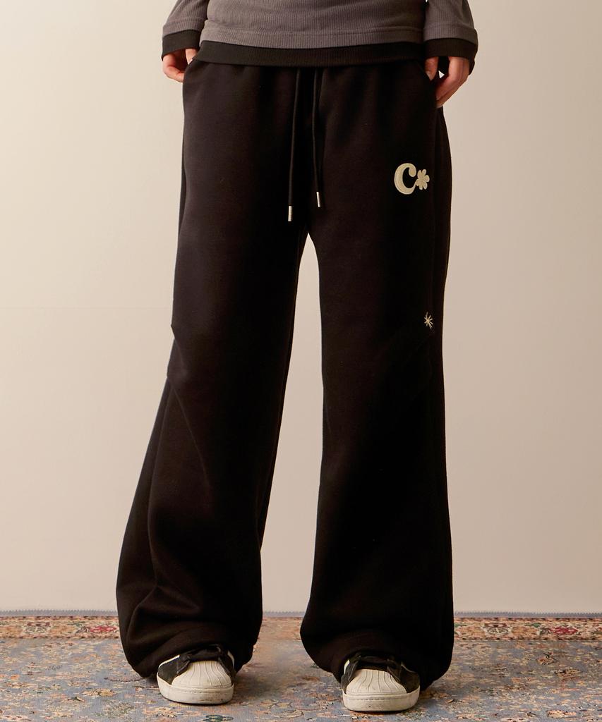 Ebeulisi Pintuck Patchwork Sweatpants (Black)