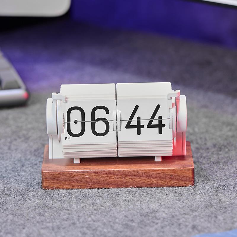 Creative Multifunctional Timer & Page-Turning Alarm Clock - Desktop Calendar