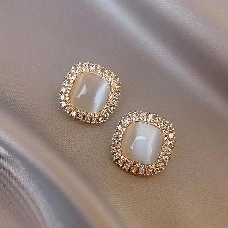 Luxury Korean Geometric Cat s Eye Stone Rhinestone Stud Earrings for Women - High-Class, Stylish, Cool Personality