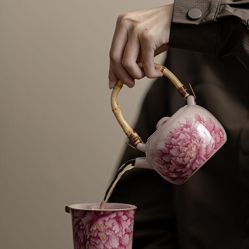 Creative Ceramic Teapot for Brewing Tea Pink Peony with Bamboo Handle Portable Kung Fu Tea Set and Office Ceramic Kettle Gifts