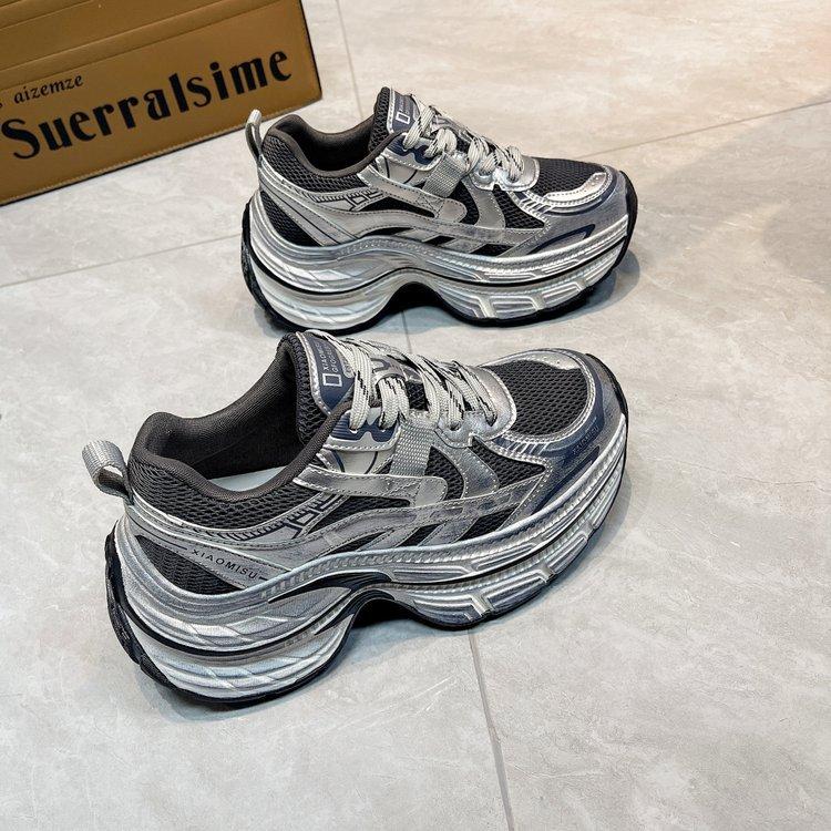 Paris Daddy Shoes Girl 2025 New Platform Muffin Small Super Heel Old Polishing Popular Sneakers