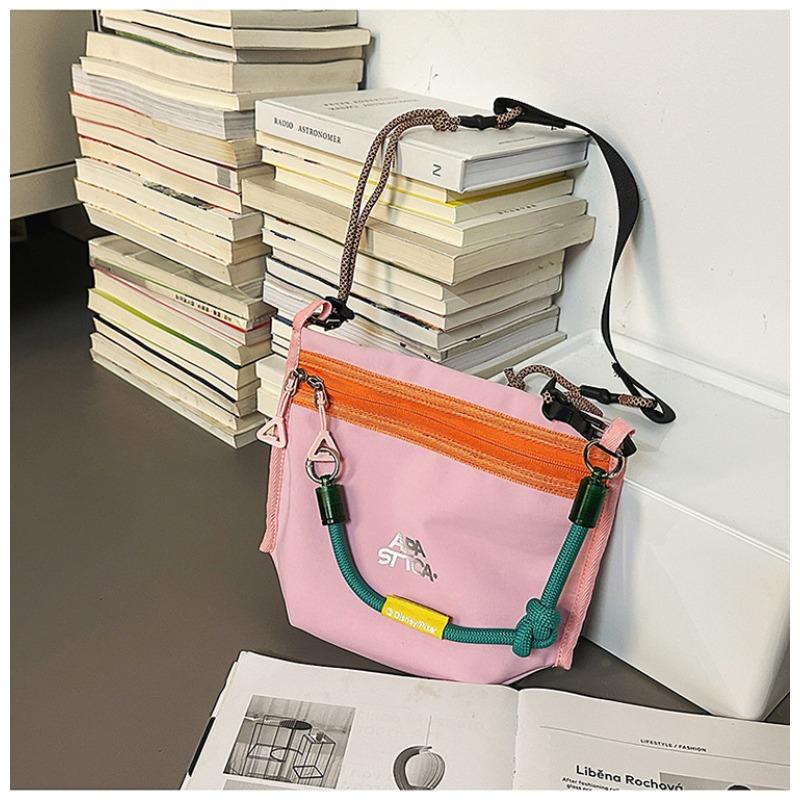 Summer New Fashion Trend Nylon Shoulder Bag Casual Messenger Women's Bag Large Capacity Small Square Bag