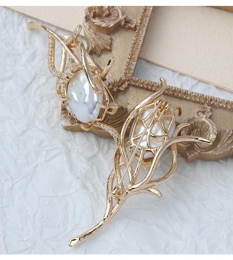Vintage Floral Baroque Freshwater Pearl Brooch with Gold-Plated Copper and Zircon Accents