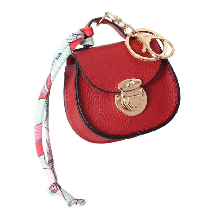 PVC Keychain for Bags Flexible Materials Multiple Uses for Daily Activities Fashionable Accessory красный