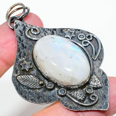 Natural Rainbow Moonstone Gemstone 925 Sterling Silver Pendant 2.84" w8C10