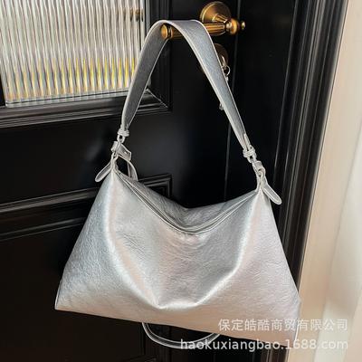Simple Large-capacity Bag Women's 2025 New Fashion Versatile Casual Shoulder Bag Student Commuter Messenger Tote Bag