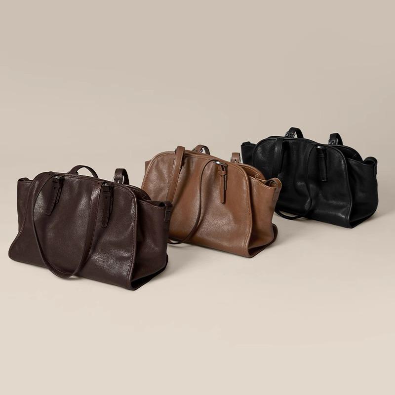 Genuine Vegetable-Tanned Cowhide Yuanbao Bowling Bag: Retro Leather Large-Capacity Handbag & Messenger Bag for Women