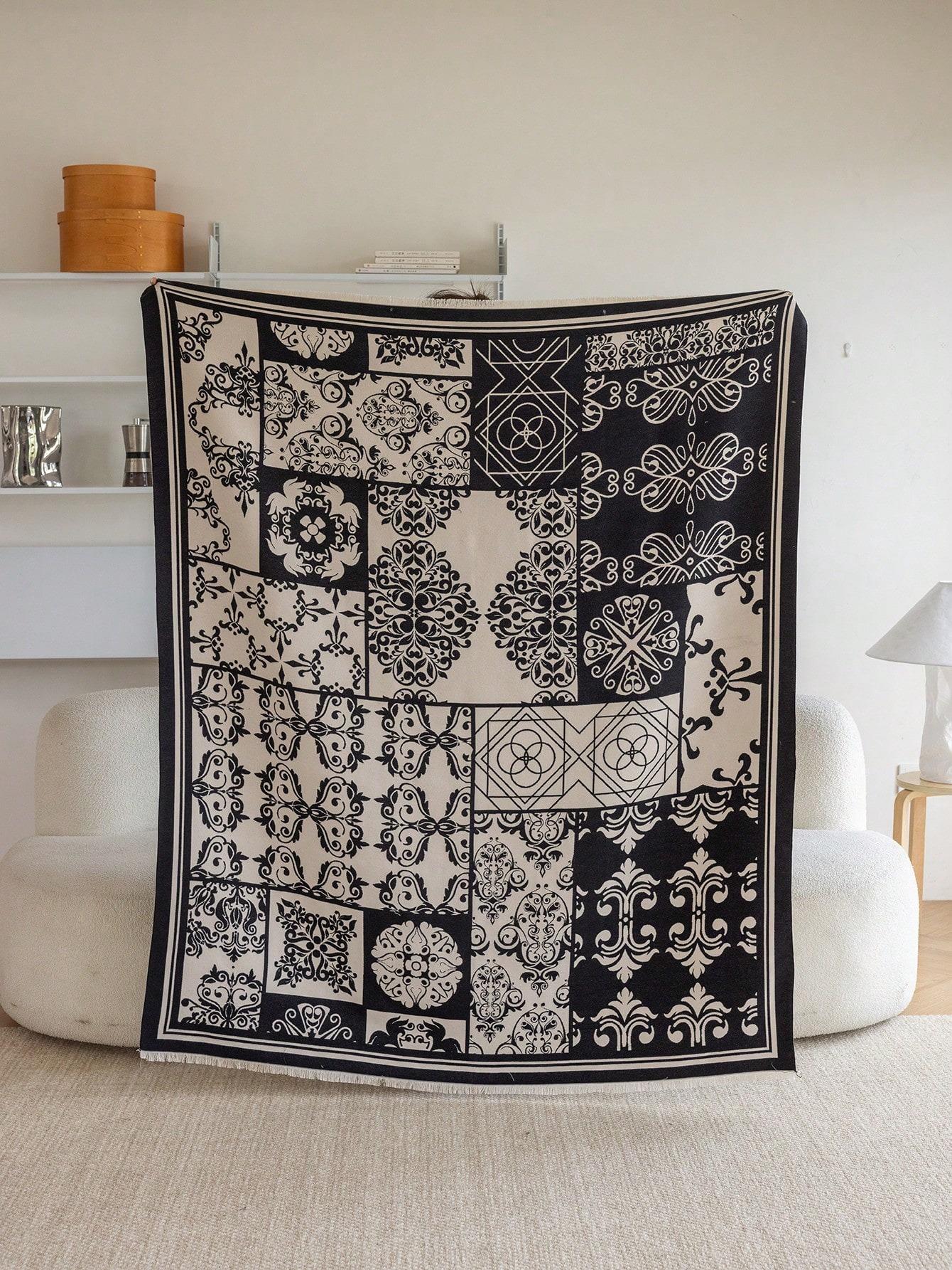 Vintage Damask Patchwork Blanket, Black & Beige Ornate Floral Print, Bohemian Cozy Throw for Sofa & Bedroom Size: 75*100cm, Weight: 230 GSM