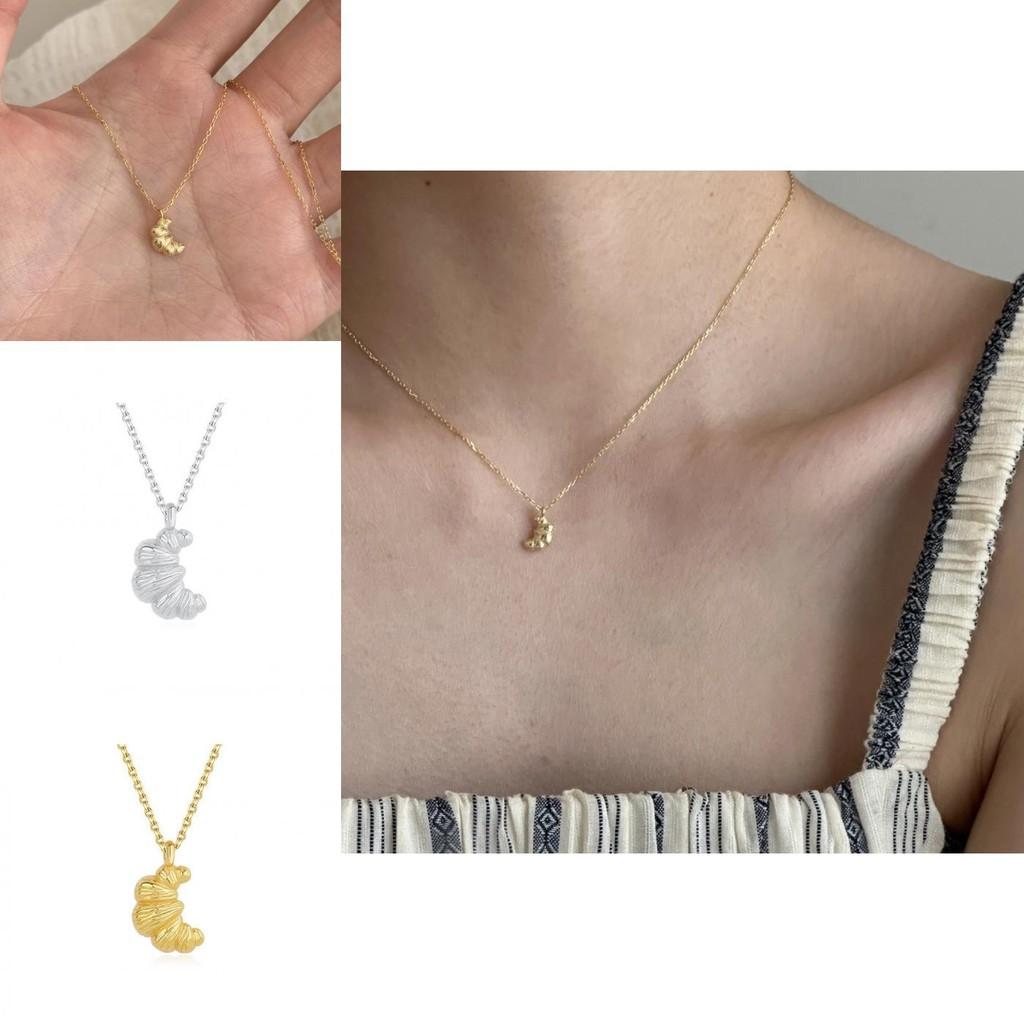 Stylish Croissant Pendant Necklace For Women And Men In Elegant Gold And Silver Options